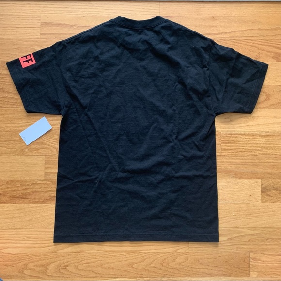 Disney by Neff Mickey Mouse “Cool Mickey” T-Shirt Sz L New with Tags - Picture 6 of 6